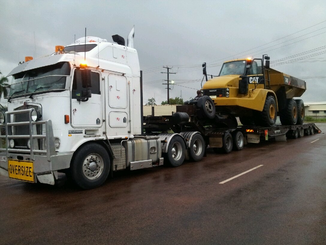 interstate heavy haulage towing available, loadshift, heavy machinery towing